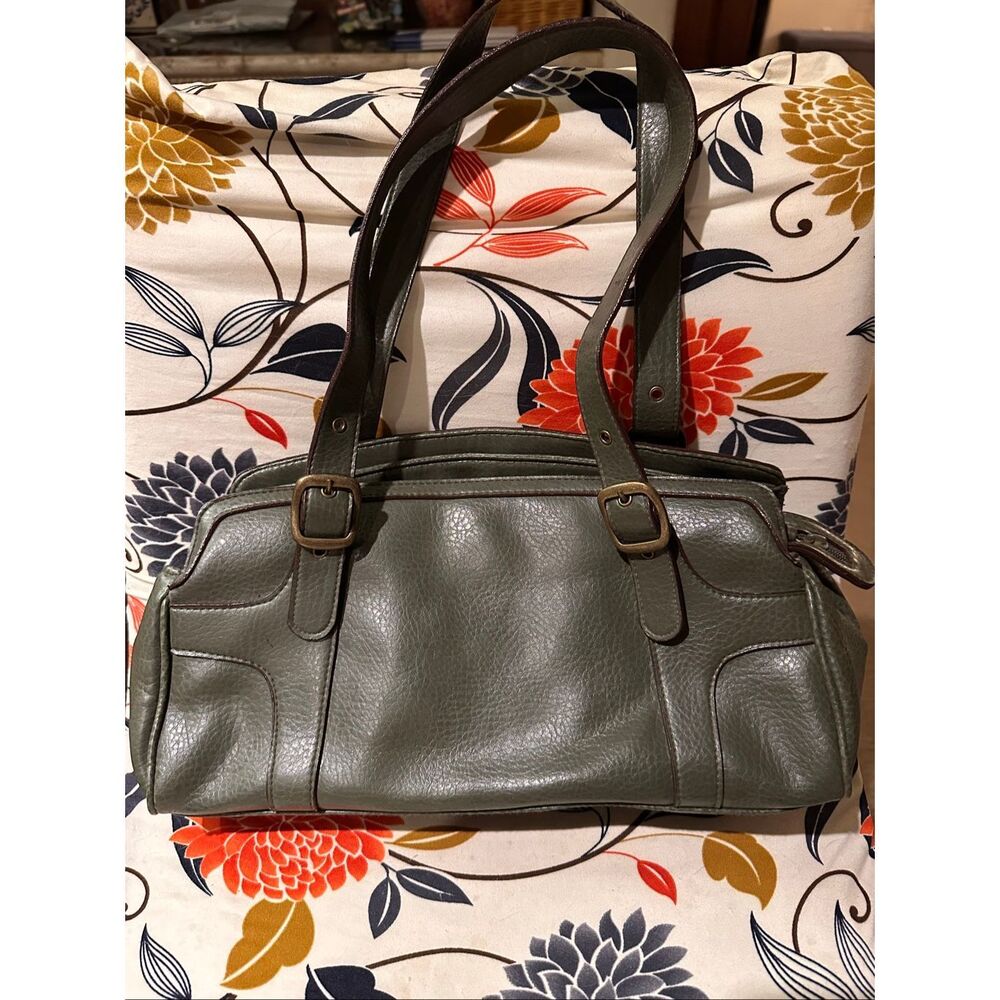 Vintage leather shoulder bag